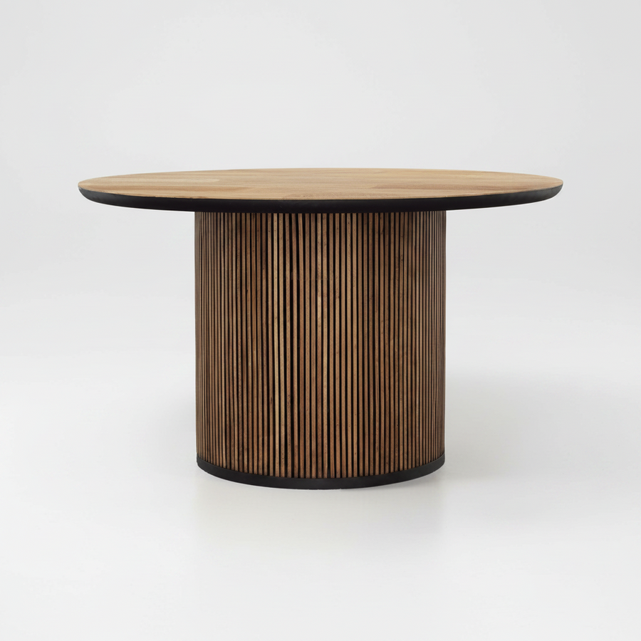BASKURO ROUND TEAK DINING TABLE