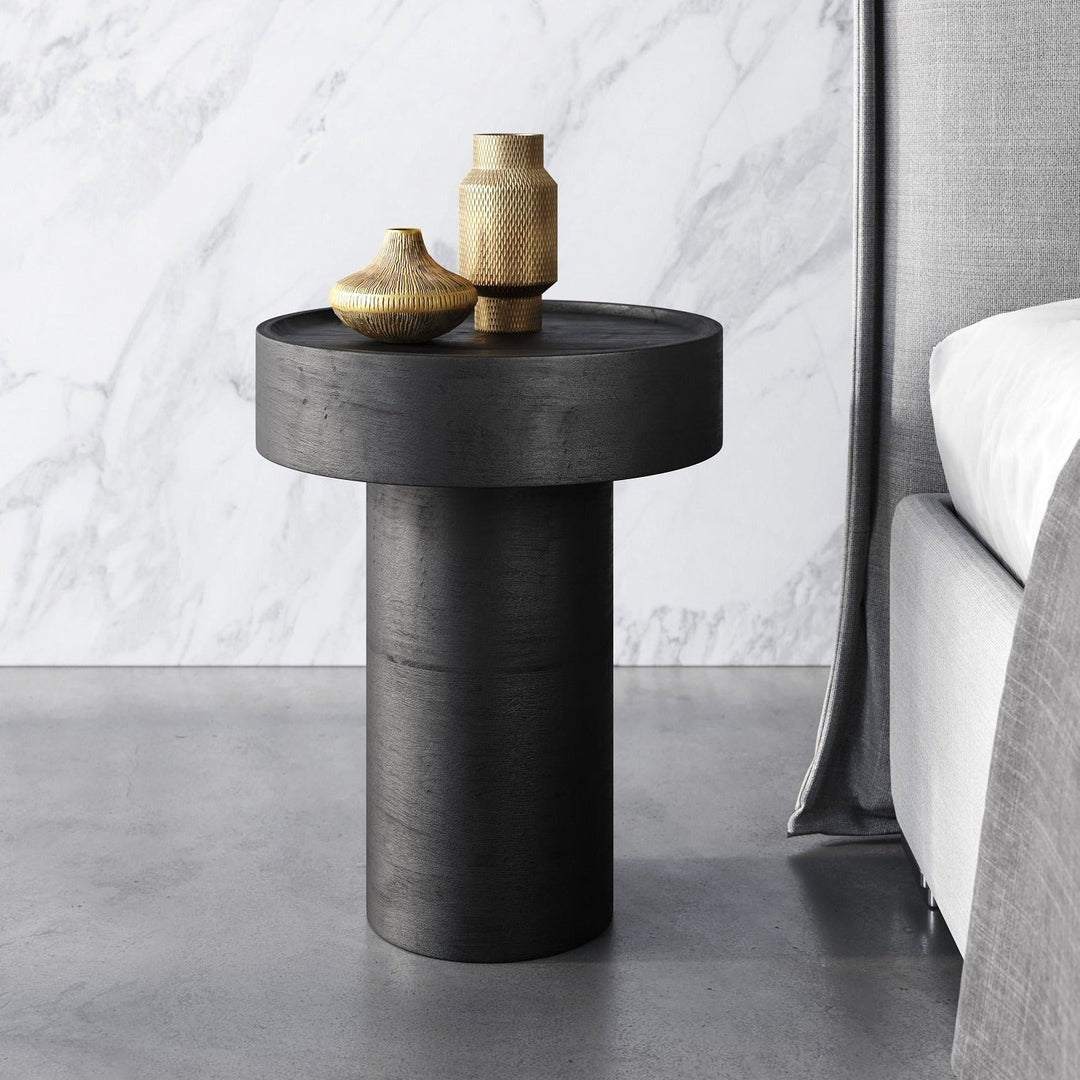 BOLT MATTE BLACK SIDE TABLE