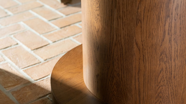 BOLTON 60"RD DINING TABLE