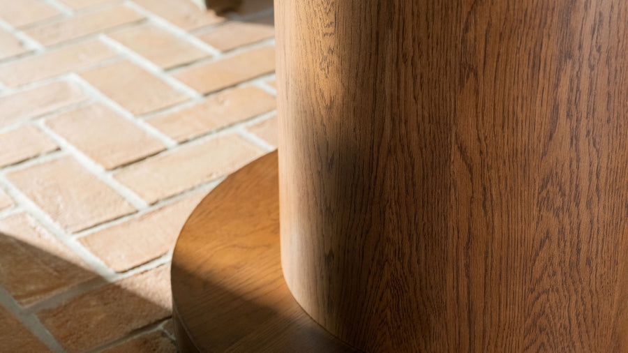 BOLTON 60"RD DINING TABLE