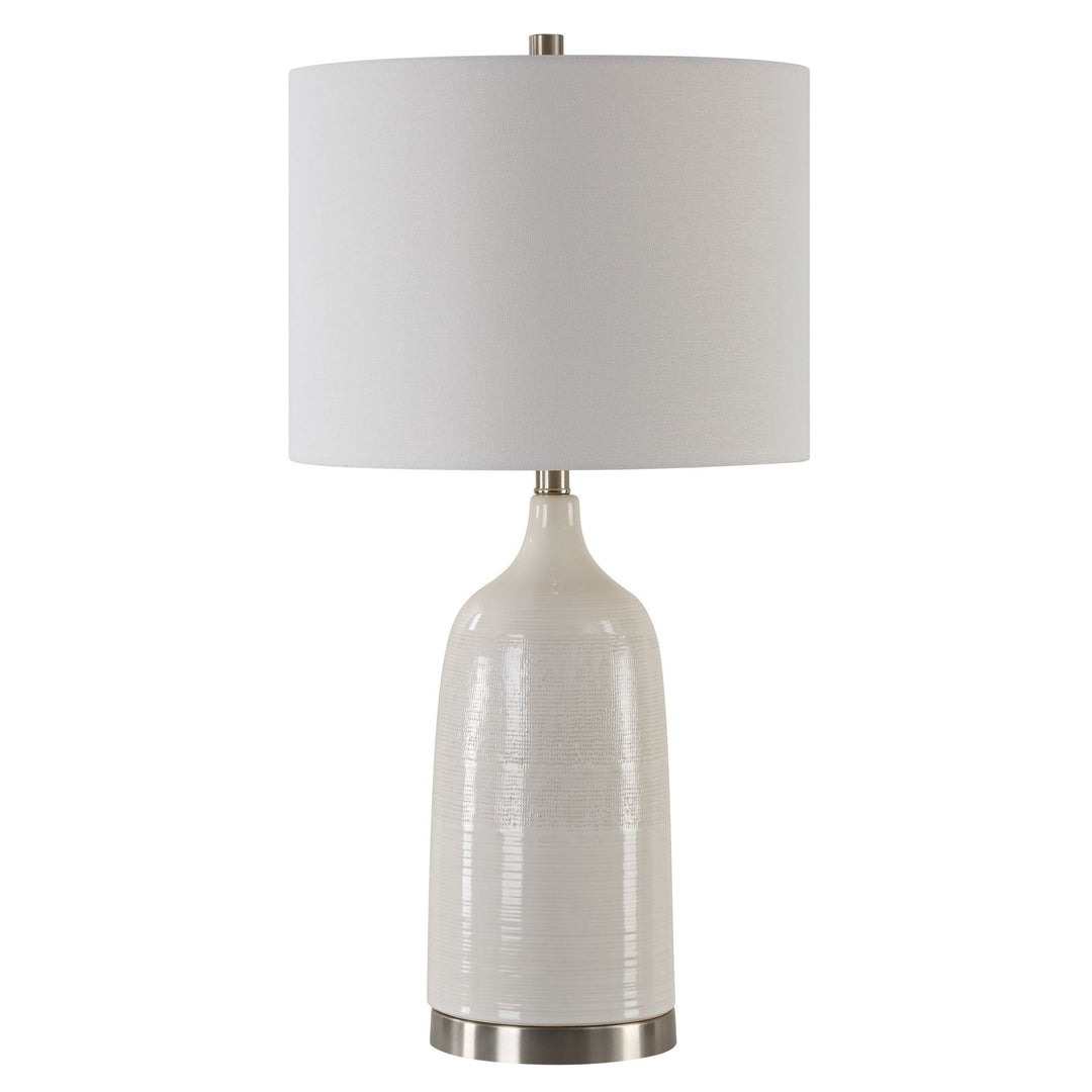 BRADY TEXTURED CERAMIC TABLE LAMP: GLOSS WHITE