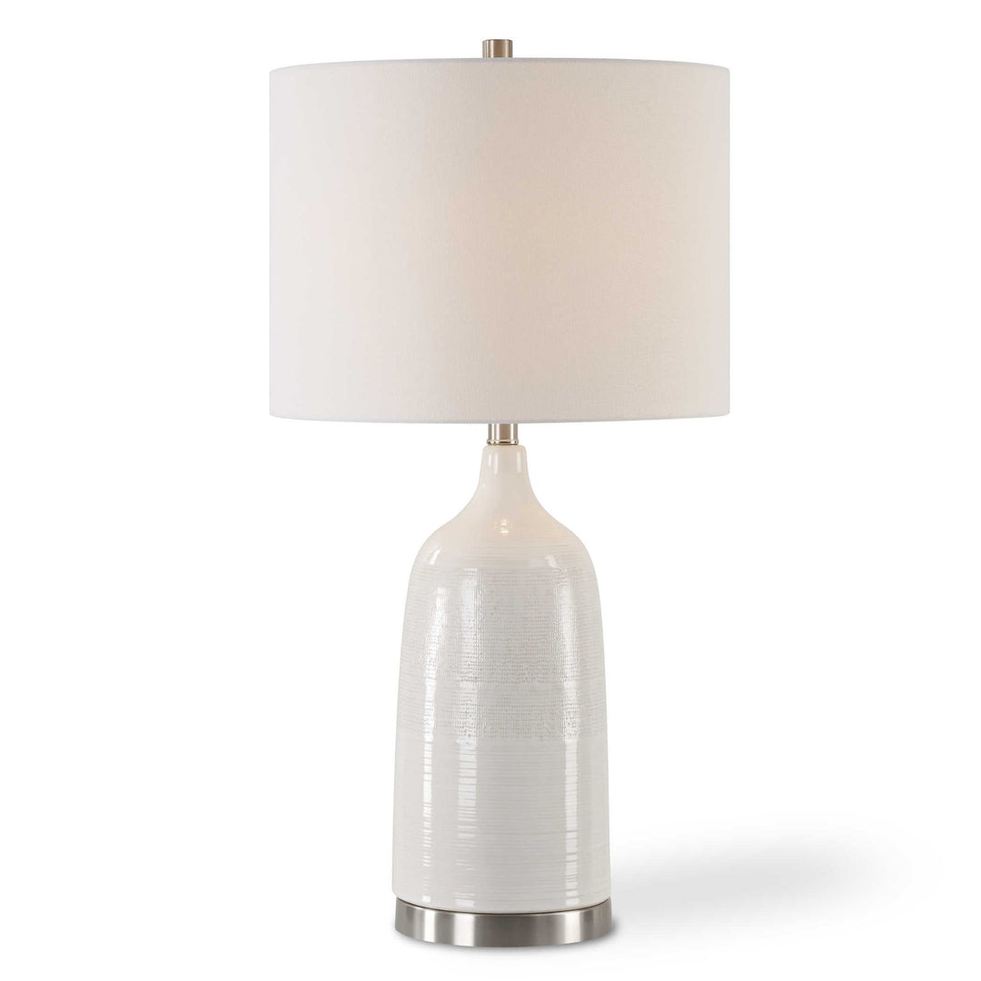 BRADY TEXTURED CERAMIC TABLE LAMP: GLOSS WHITE