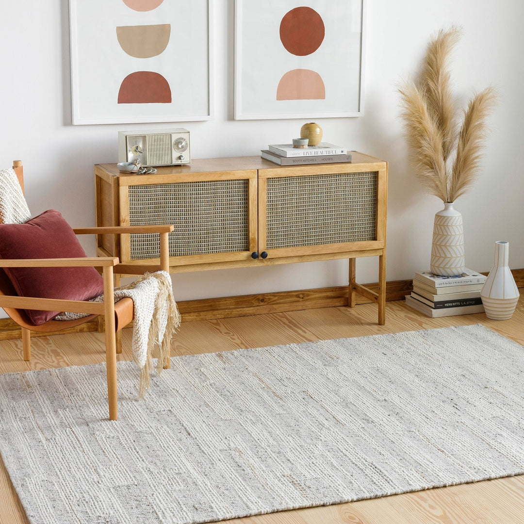 BREMAN HAND - WOVEN WOOL RUG: CREAM, LIGHT GREY