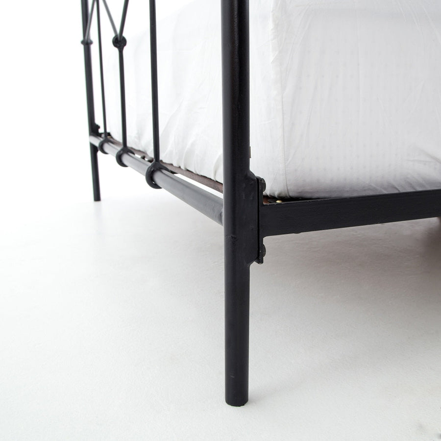 CASEY VINTAGE BLACK METAL BED
