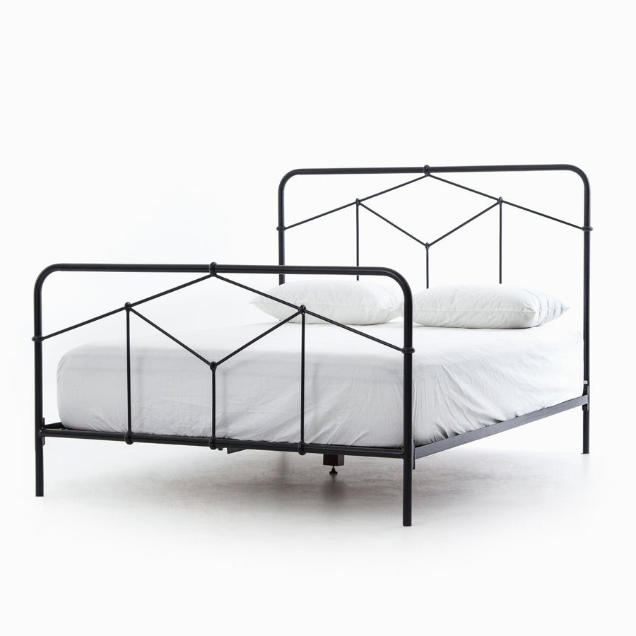 CASEY VINTAGE BLACK METAL BED