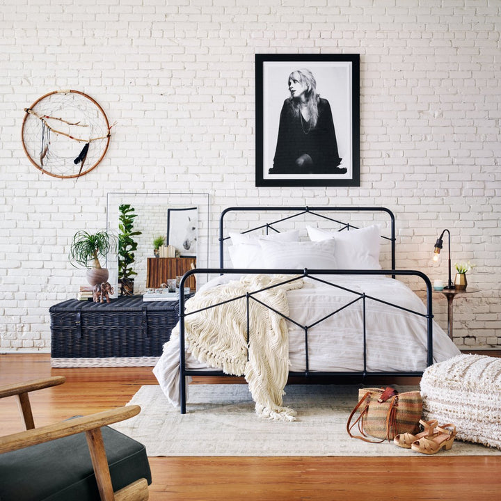 CASEY VINTAGE BLACK METAL BED