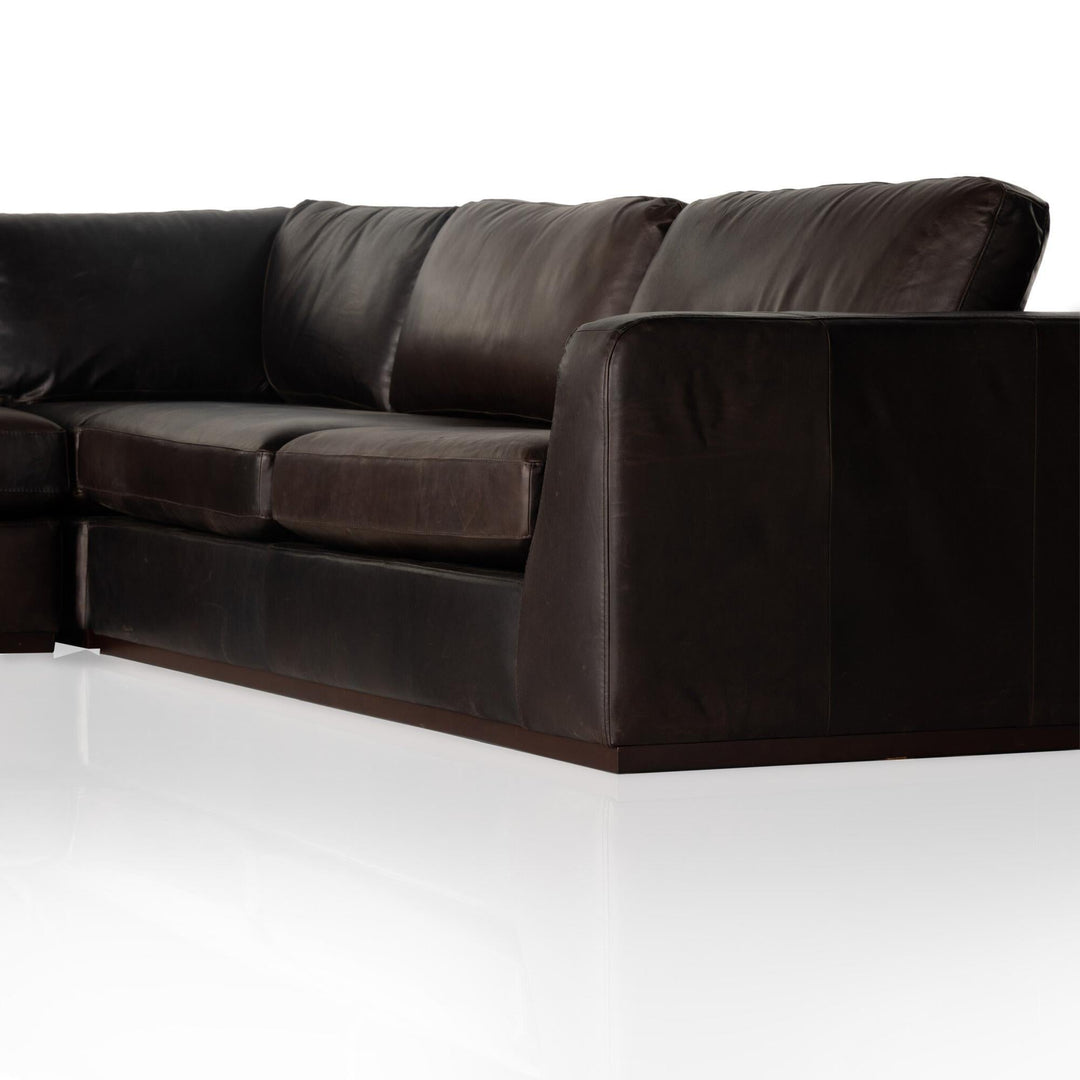 COLT 3 - PIECE SECTIONAL SOFA