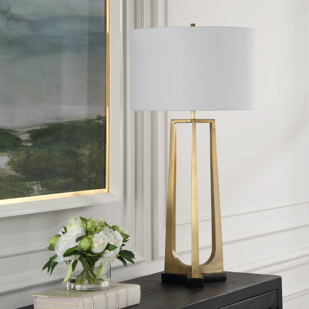 CROSSROADS BRASS TABLE LAMP