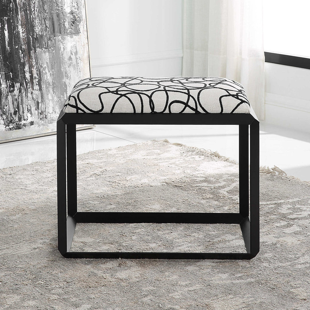 CURLS GRAPHIC PRINT SMALL BENCH