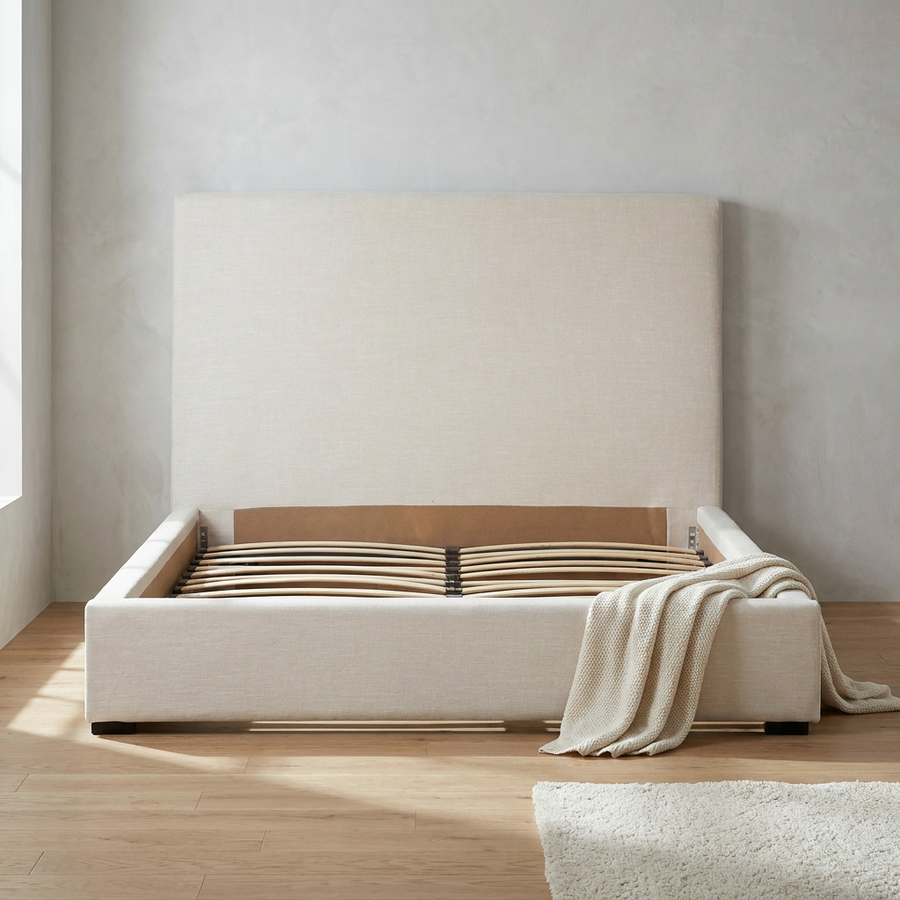 OFF-WHITE LINEN UPHOLSTERED BED