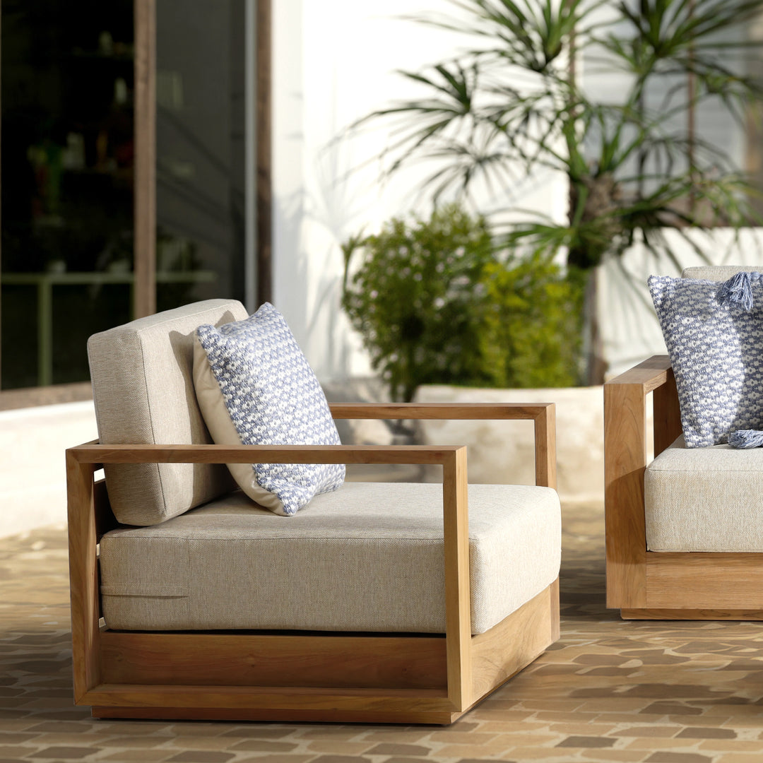 DARLENE OUTDOOR ARM CHAIR: SAND NATURAL