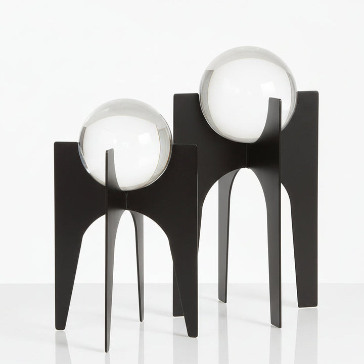 Decorative object with glass spheres