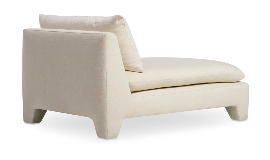 ESTELLE CHAISE