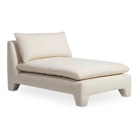 ESTELLE CHAISE