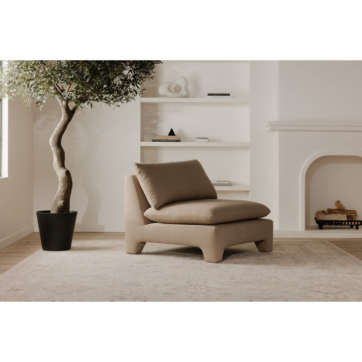 ESTELLE LOUNGE CHAIR