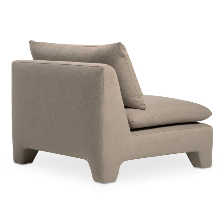 ESTELLE LOUNGE CHAIR