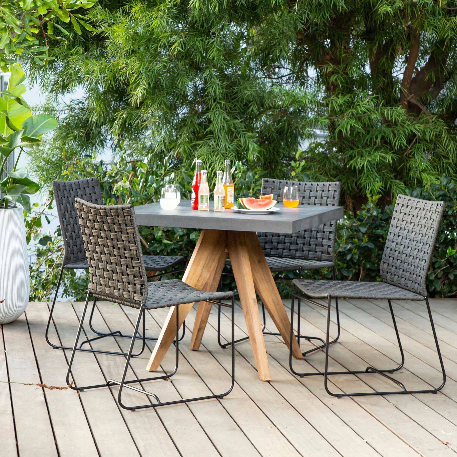 Ezra Indoor Outdoor Rope Dining Chair Black The Design Tap