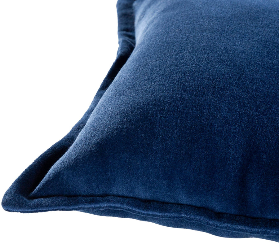 FAVORITE VELVET LUMBAR PILLOWS