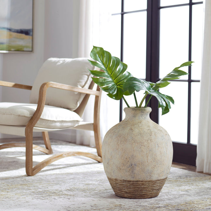 FERNANDINA OVERSIZED RUSTIC CONCRETE VASE