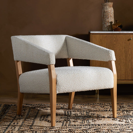 GARY CLUB CHAIR: KNOLL NATURAL BOUCLE