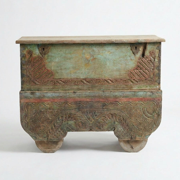 ORIGINAL ANTIQUE JAVANESE TRUNK CHEST