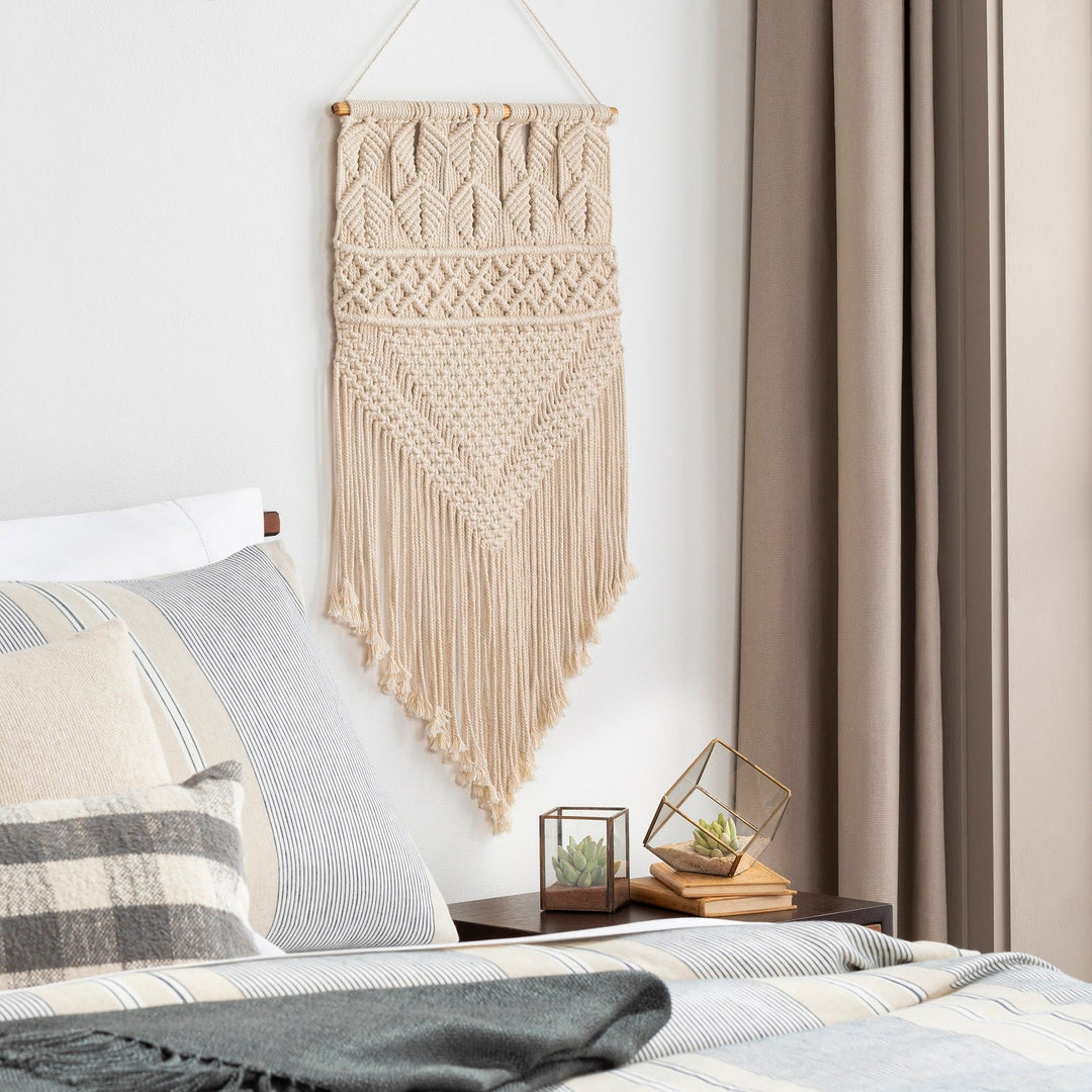 GILA MACRAME WALL TAPESTRY