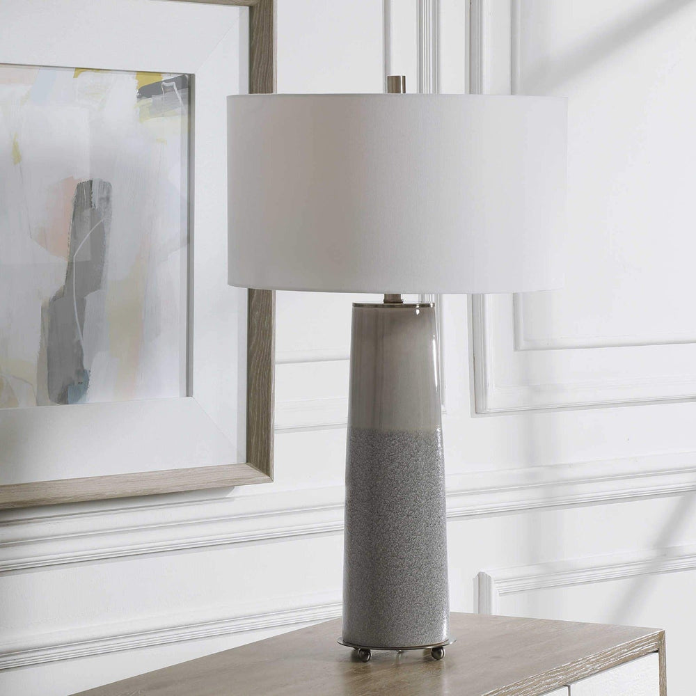 GREY LAYER CRACKLE CERAMIC LAMP