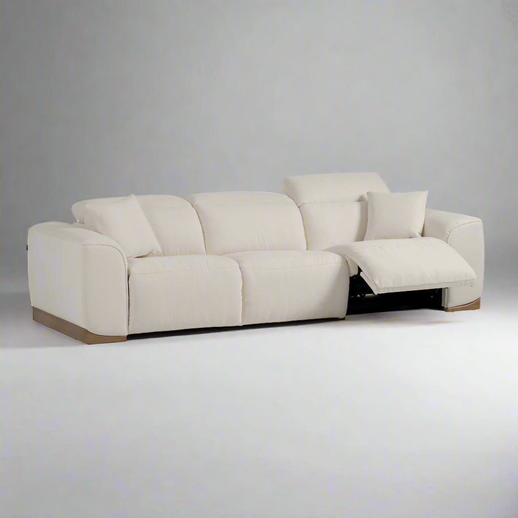 HAGERTY OFF-WHITE POWER RECLINER SOFA