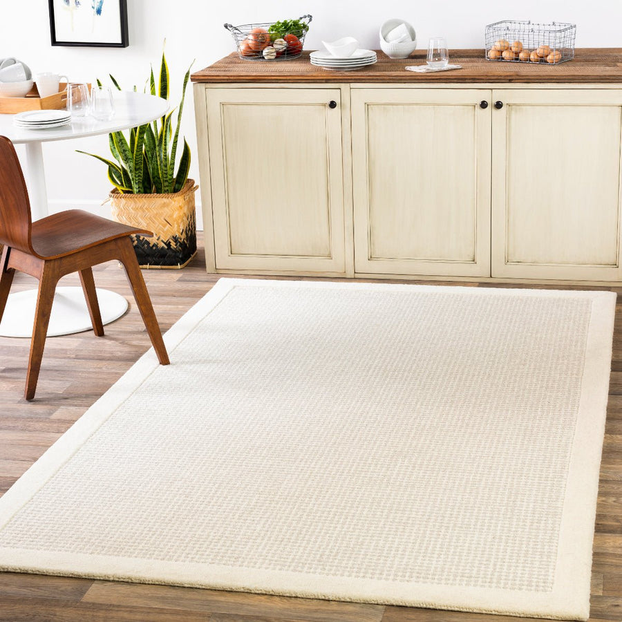 HAND TUFTED WOOL BORDER RUG: CREAM