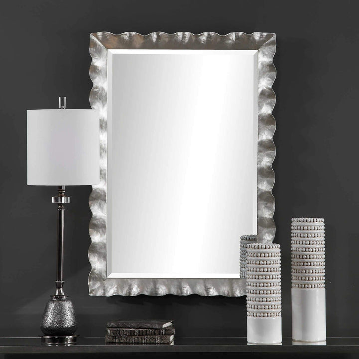 HAYA SCALLOPED EDGE SILVER LEAF MIRROR