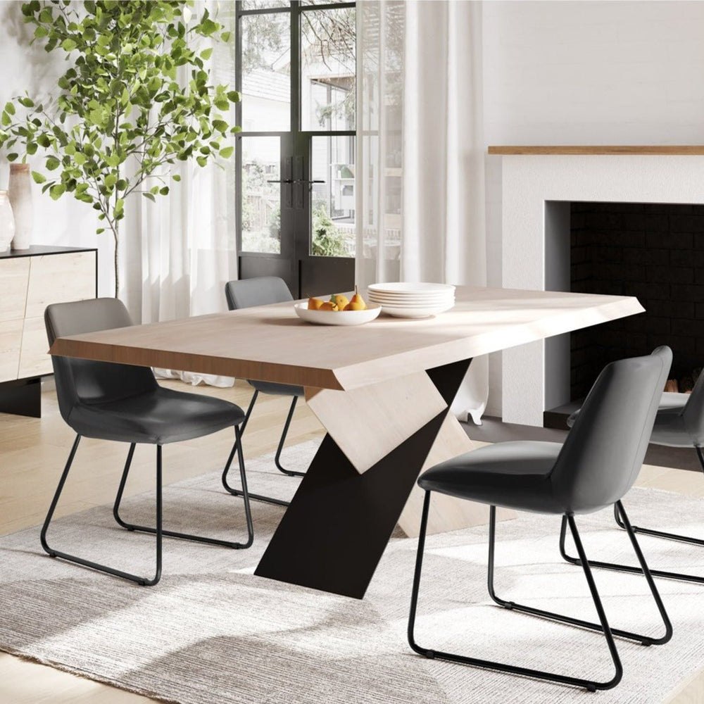 INSTINCT DINING TABLE