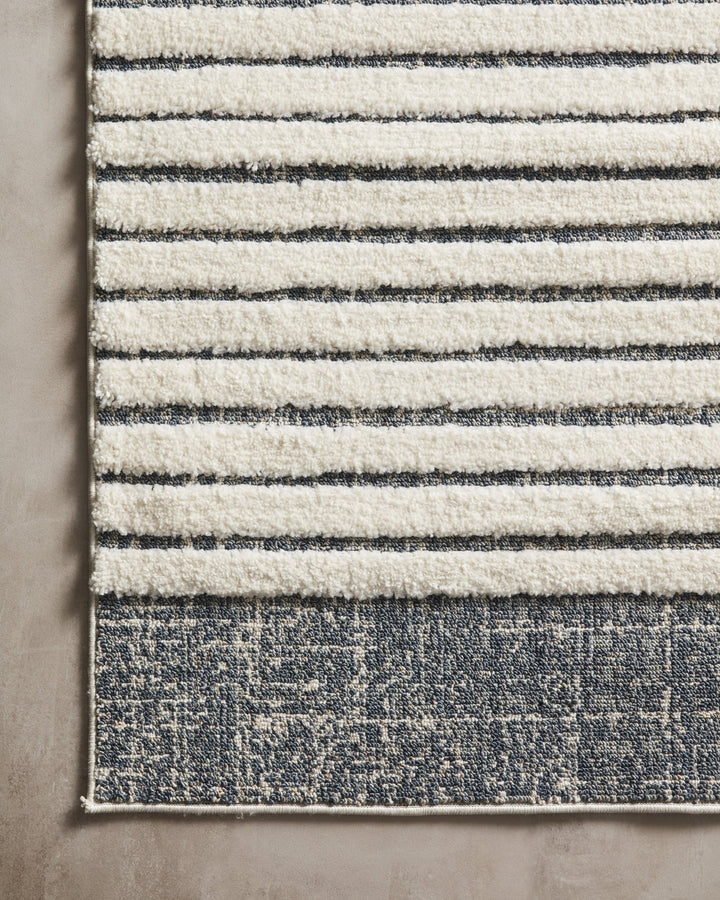 ISAAC RUG: WHITE + INK BLUE