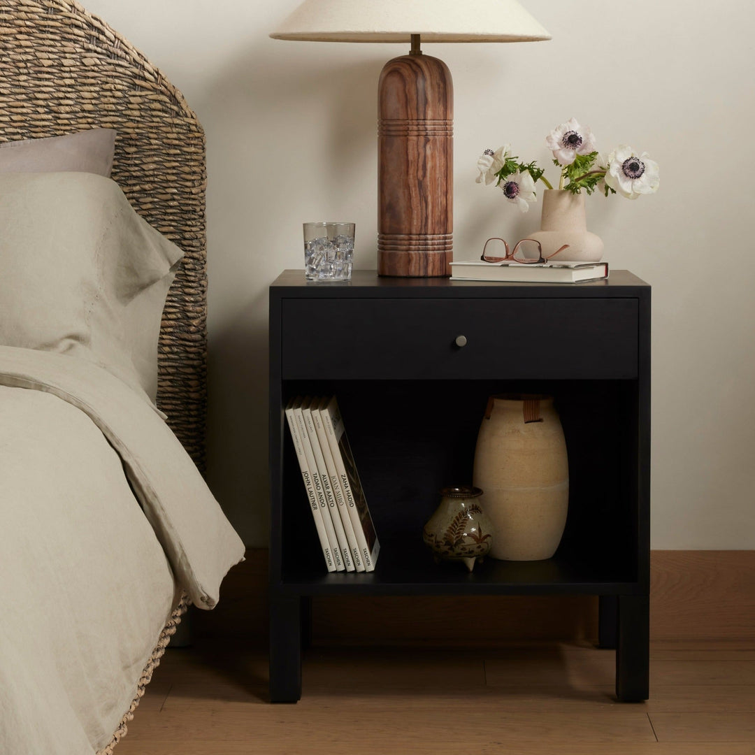 JANUS NIGHTSTAND: BLACK