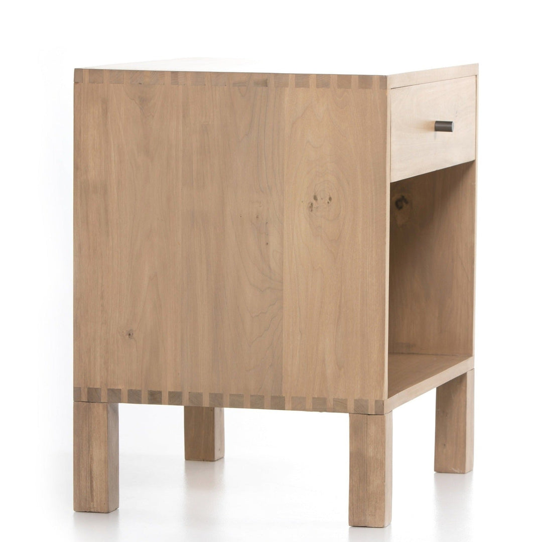 JANUS NIGHTSTAND: NATURAL