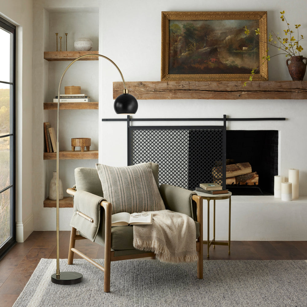 JONAH FLOOR LAMP