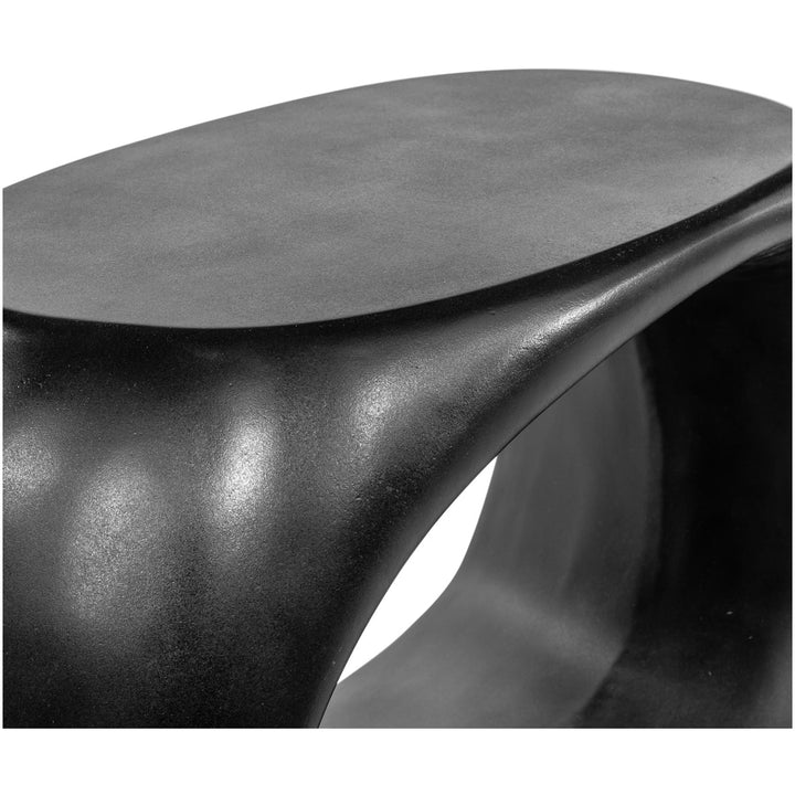 KAVIK CONCRETE END TABLE: BLACK