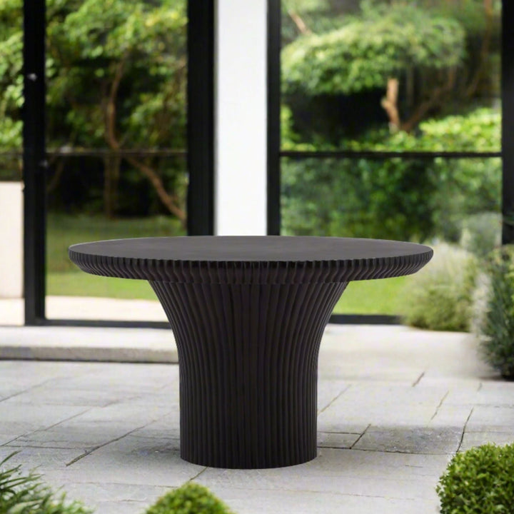 LAVA ROUND FLUTED CONCRETE DINING TABLE