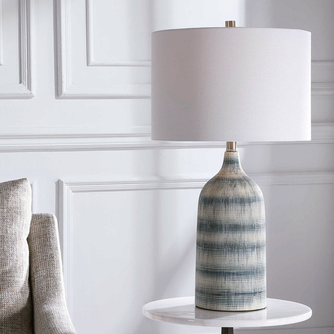 LEVI TEXTURED CERAMIC TABLE LAMP