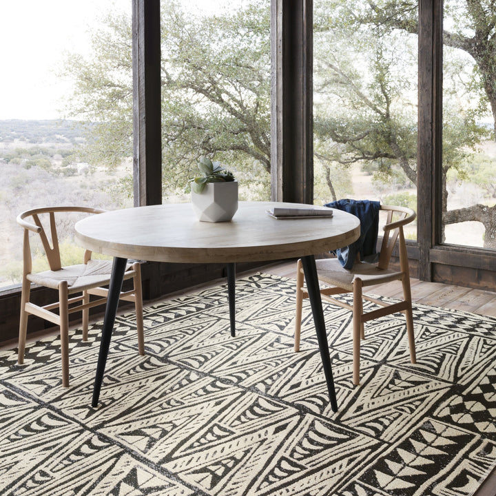 MIKA 13 INDOOR - OUTDOOR RUG: IVORY, BLACK