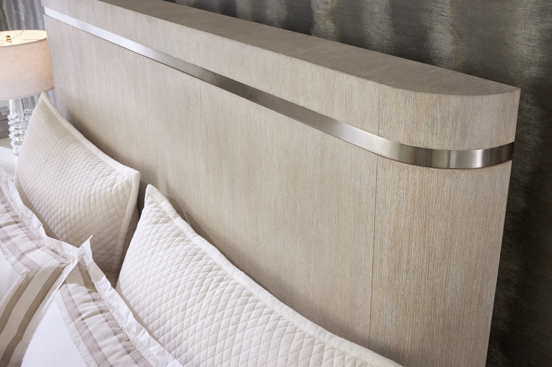 MODERN MOOD PANEL BED