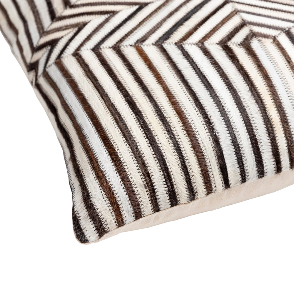 NASHVILLE HAIR ON HIDE PILLOW: IVORY, BROWN