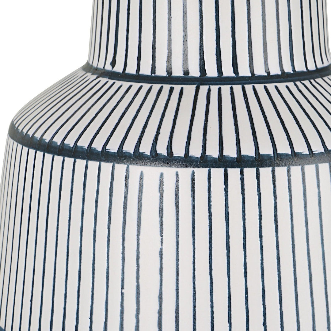 NAUTIQUE WHITE + NAVY STRIPED LAMP