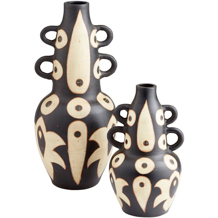 NAVAJO VASES