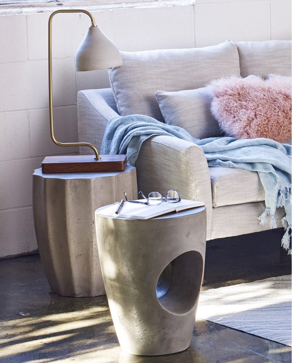 NOMO CONCRETE STOOL