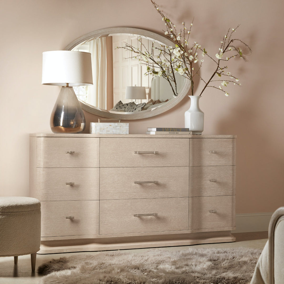 NUEVO CHIC DRESSER