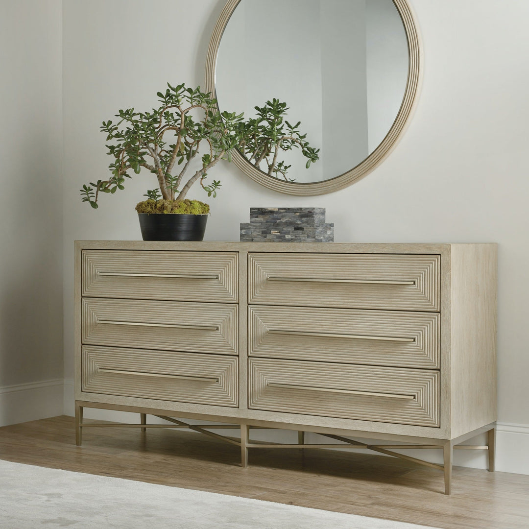 PALISADES DRESSER