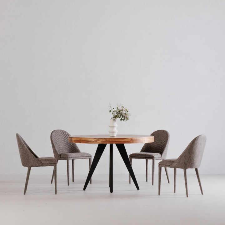 PARQ ROUND DINING TABLE