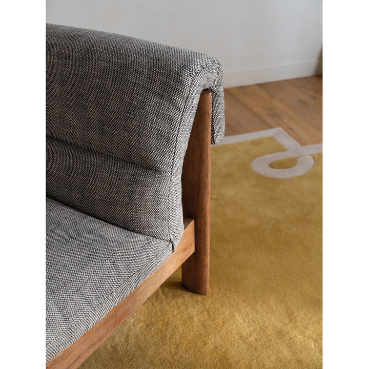 PIERCE CHAIR