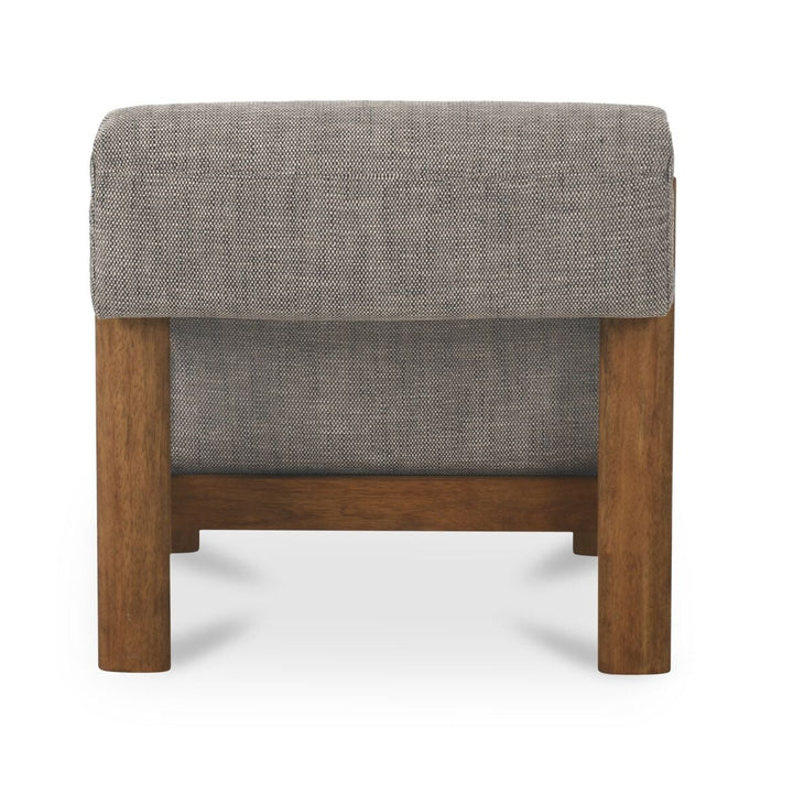 PIERCE CHAIR