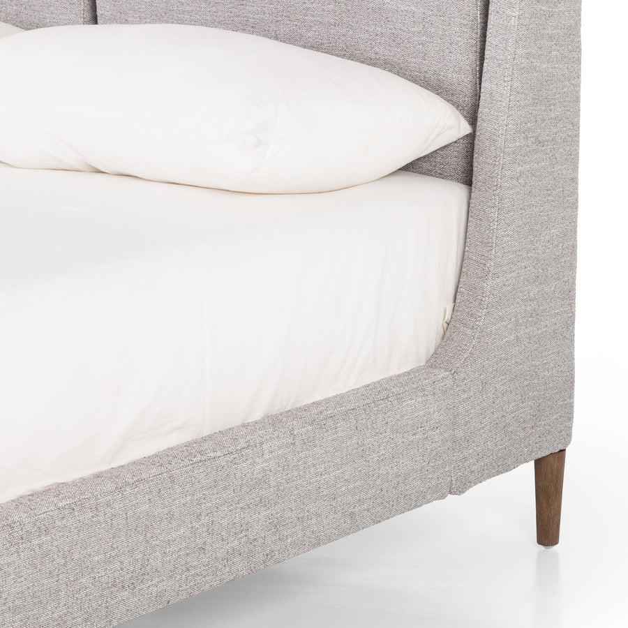 POTTER BED: MANOR GREY